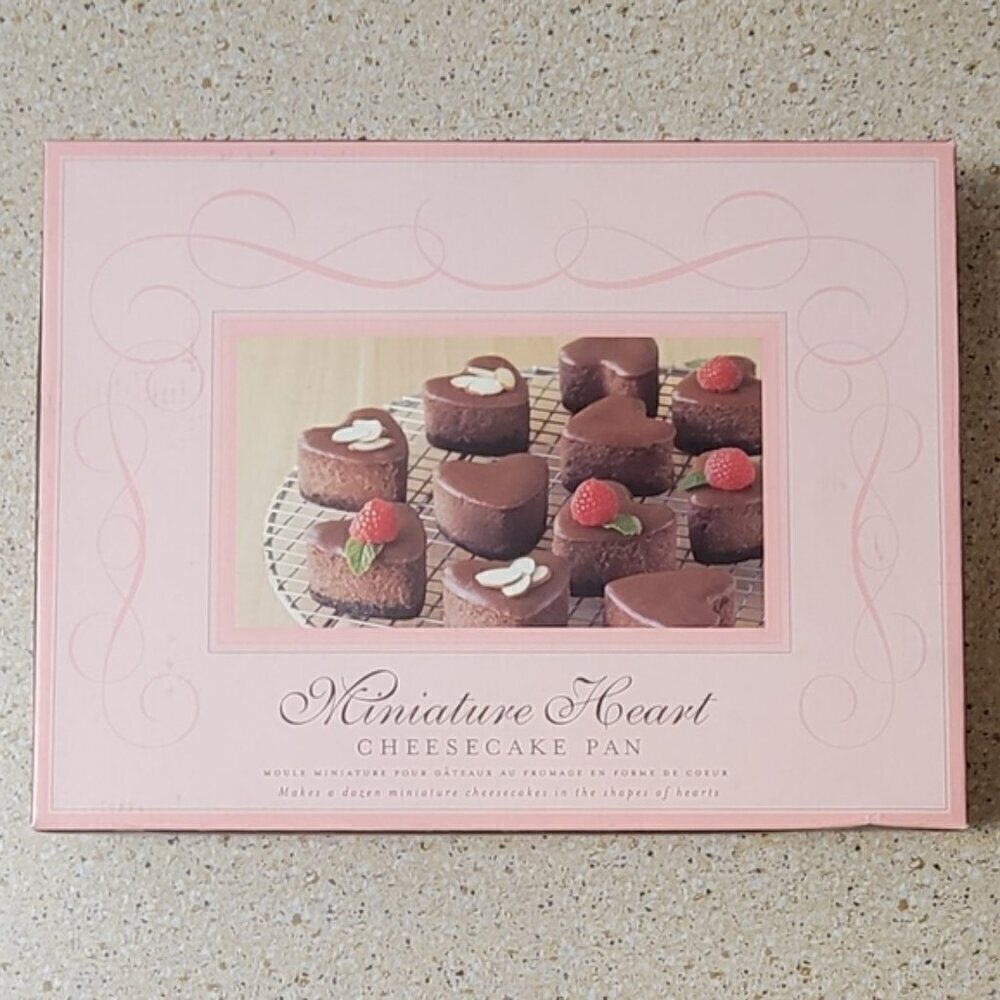 Mini Heart Cheesecake Pan 12 Individual Desserts Valentine Baking Bakeware